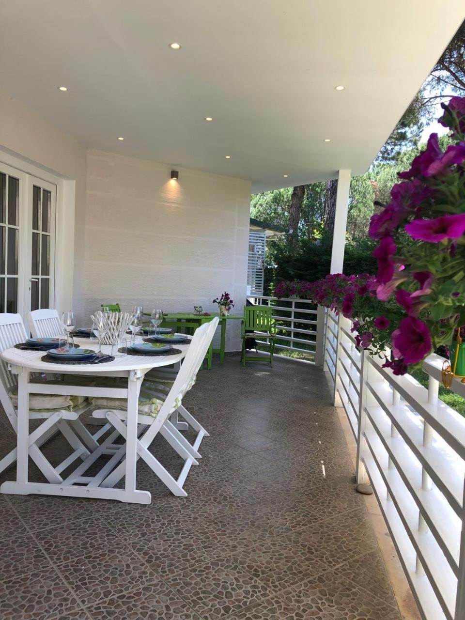 Pines House Durrës